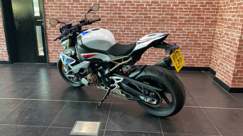 BMW S1000R SPORT